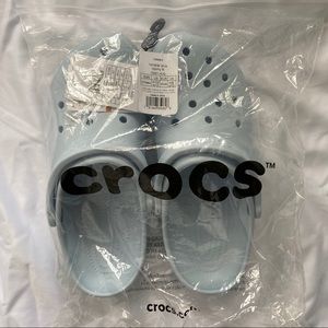 Crocs - Classic Clog in “Mineral Blue”
